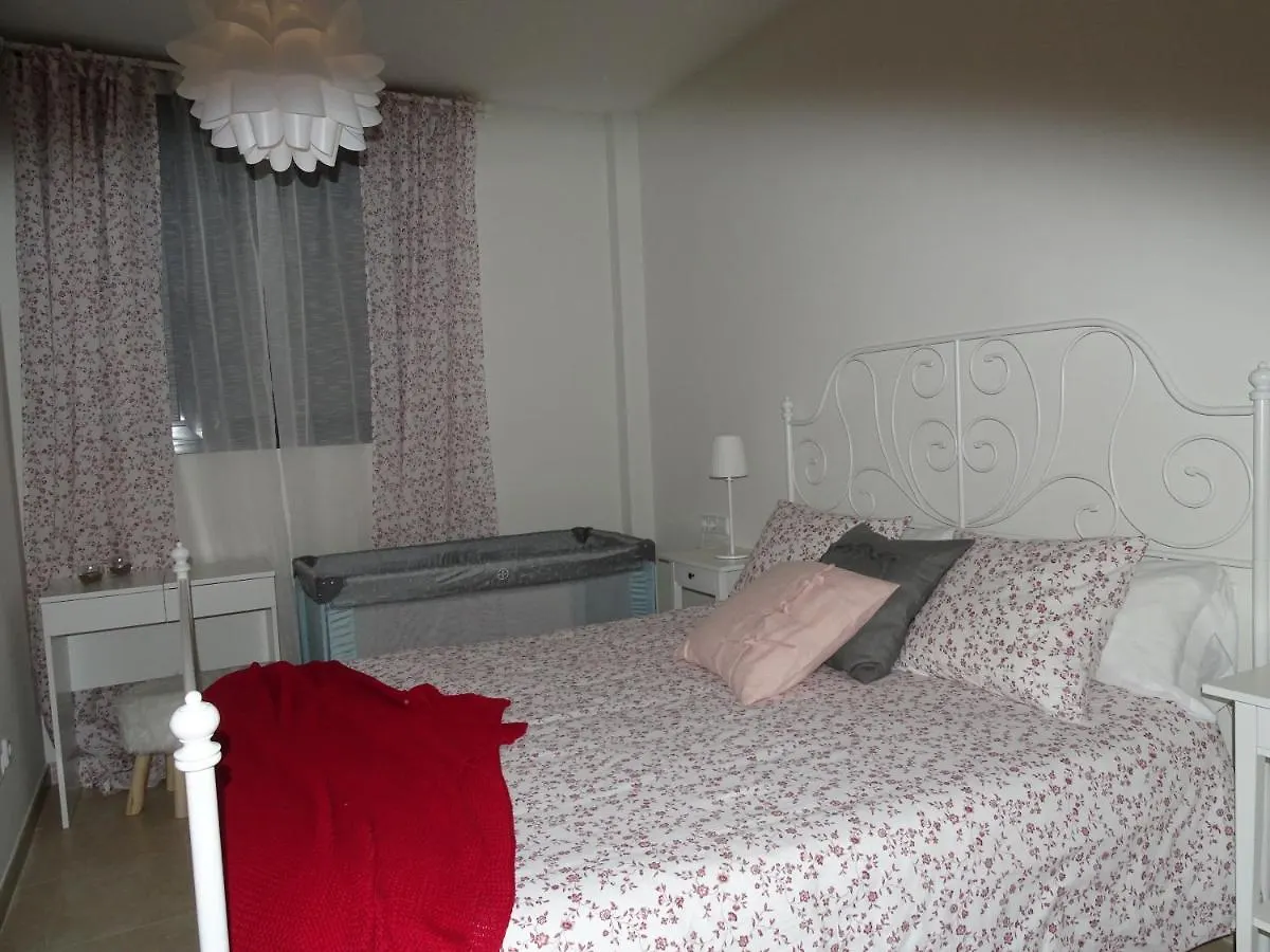 Apartamento Piscina Viena Roses Apartment