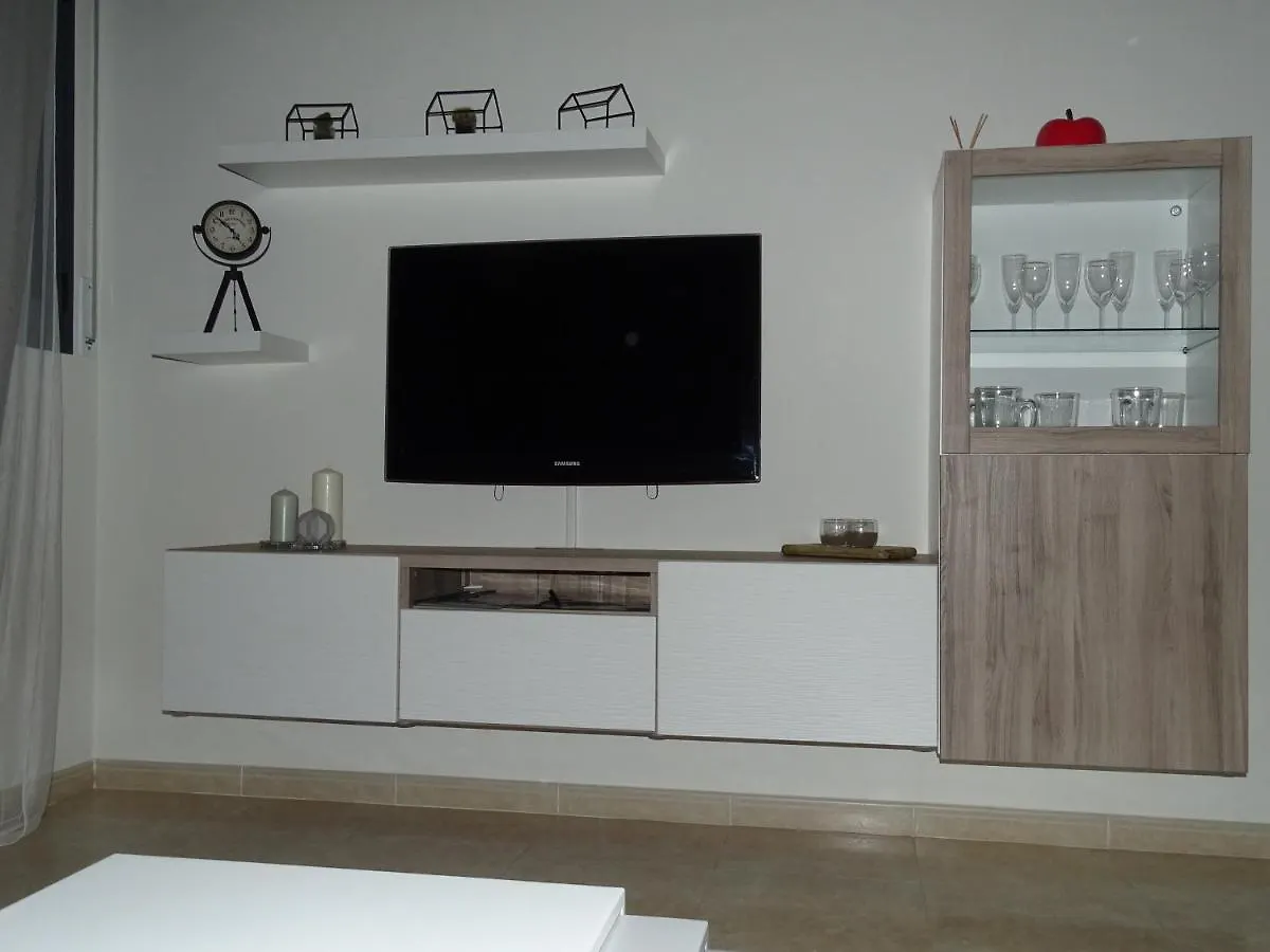 Apartamento Piscina Viena Roses