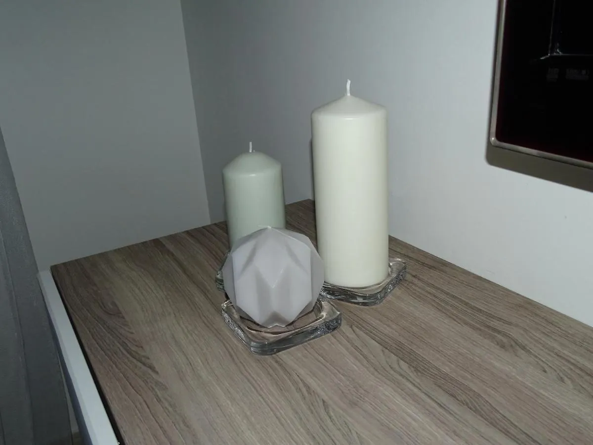 Apartment Apartamento Piscina Viena Roses